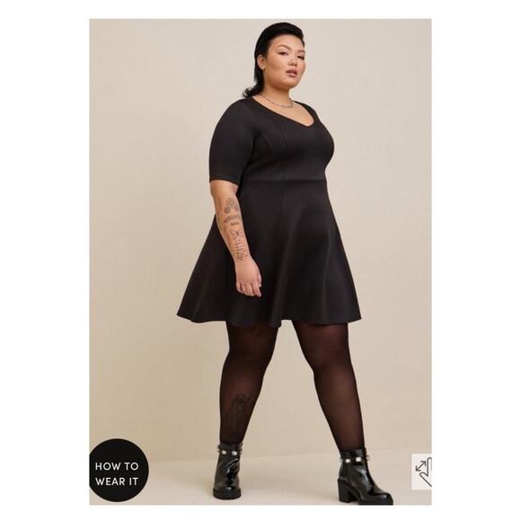 Torrid Black Scuba Fit&Flare Mini Dress Sz.4 NWT - Picture 1 of 10